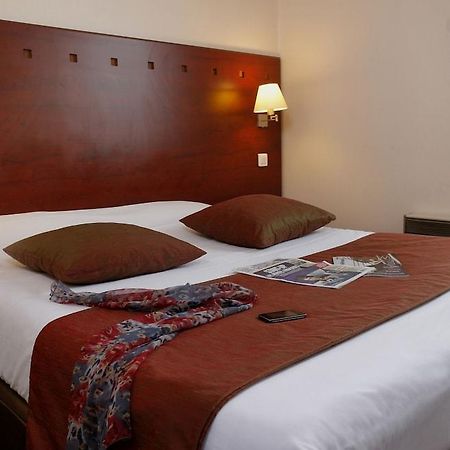 Hotel Gallieni Женвилье Экстерьер фото